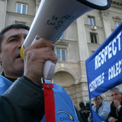 Federaţia Sindicatelor din Administraţie ar putea declanşa grevă generală din 28 octombrie