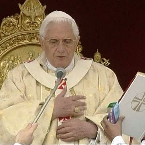 Papa merge în Cehia cu ocazia împlinirii a 20 de ani de la Revoluţia de Catifea