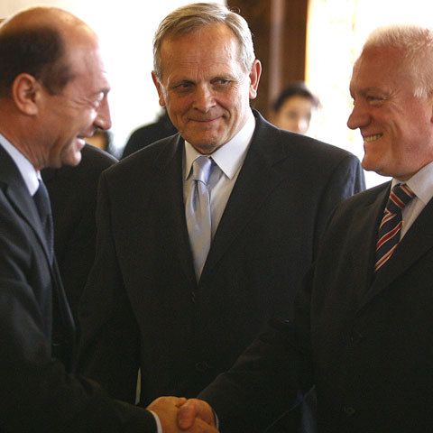 Valeriu Stoica (PD-L): Un Parlament unicameral ar câştiga în eficienţă şi credibilitate