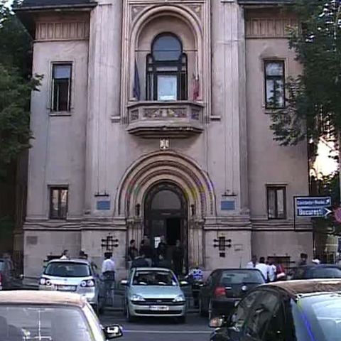 Instanţa a respins eliberarea a trei din inculpaţi în dosarul corupţiei din fotbal