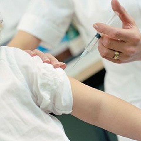 Vaccinarea copiilor contra gripei porcine se va face cu acordul părinţilor