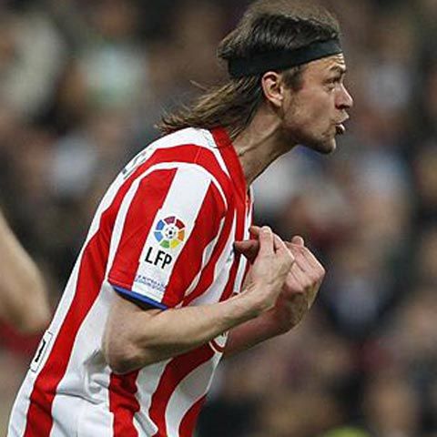 Ujfalusi trebuie să plătească 875.000 de euro lui FC Sevilla pentru că nu a respectat un precontract! 