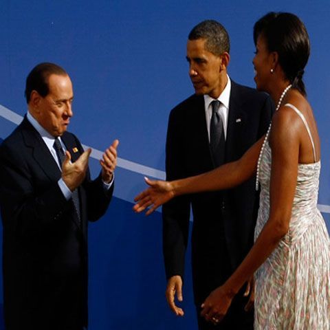 Berlusconi i-a făcut avansuri lui Michelle Obama la G20. VEZI VIDEO ŞI GALERIE FOTO