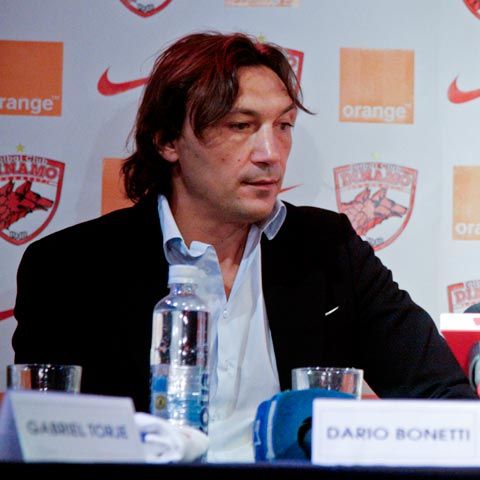 Bonetti: "E greu să câştigi când comiţi greşeli grave în apărare"