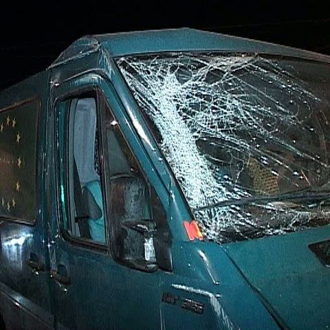 Un autobuz a fost izbit de o dubă pe Şoseaua Colentina 