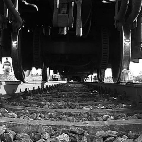 Un angajat al CFR este cercetat penal în cazul deraierii rapidului Bucureşti-Iaşi