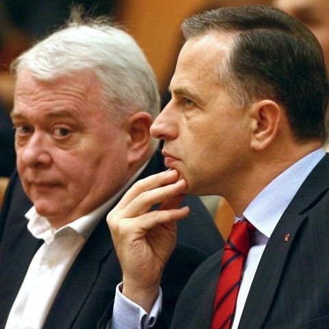 Coaliţia se rupe, crede Viorel Hrebenciuc