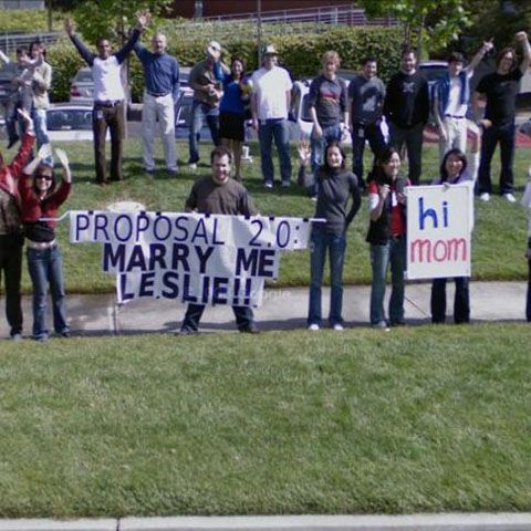 Cele mai romantice gesturi făcute online