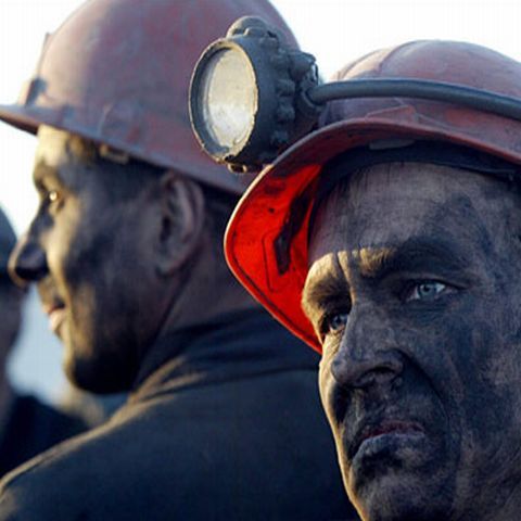 La un an de la moartea minerilor de la Petrila, a început doar primul proces