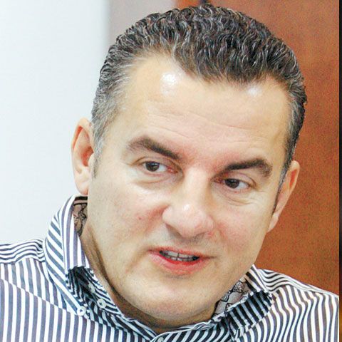 Lutz Stache a reluat negocierile cu George Copos pentru preluarea Rapidului