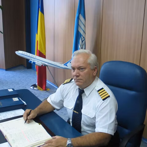 DINASTIILE: Fiii şi finii lui Geică, dar şi alte rubedenii, în aviaţia românească