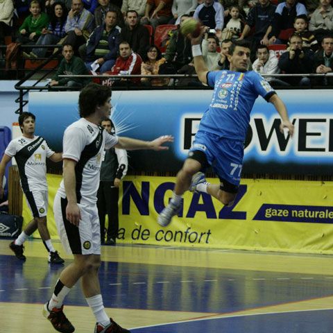 Handbal - Liga Campionilor: HCM Constanţa a pierdut primul meci din grupa A, 23-26 cu Pevafersa Valladolid