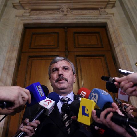 Dan Nica a fost revocat din funcţie