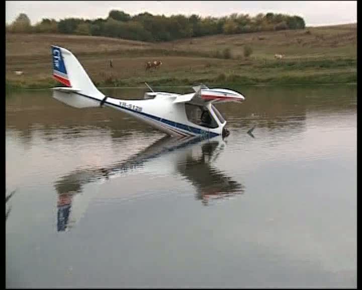 Trei comisii de anchetă s-au ocupat de cazul avionului prăbuşit într-un lac din Bistriţa