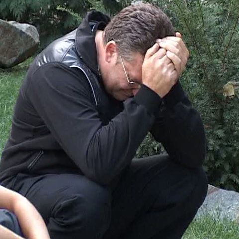 Părinţii unui tânăr care a murit pe 28 septembrie nu şi-au putut înmormânta copilul