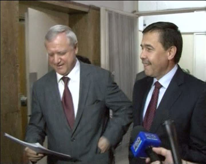 Neplata miniştrilor interimari aduce o economie lunară de 60.000 de lei