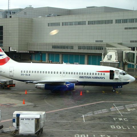 O aeronavă British Airways a aterizat pe Otopeni după ce a anunţat probleme la sistemul de frânare