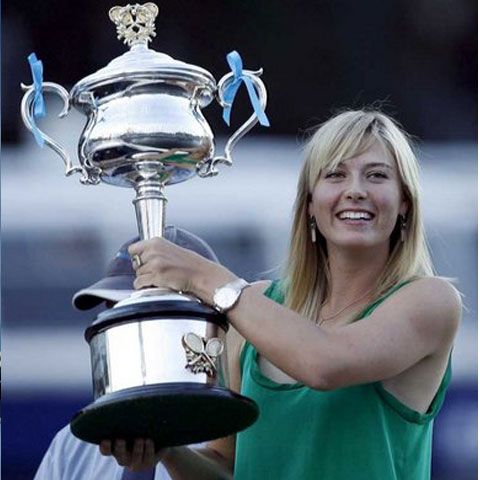 Şarapova, la primul trofeu după un an şi jumătate