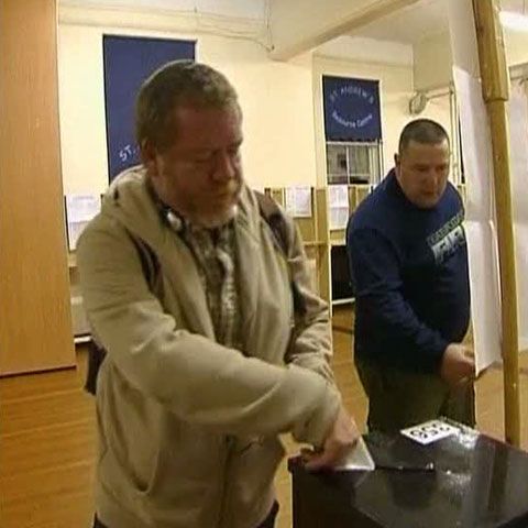 Irlandezii au aprobat prin referendum Tratatul de la Lisabona