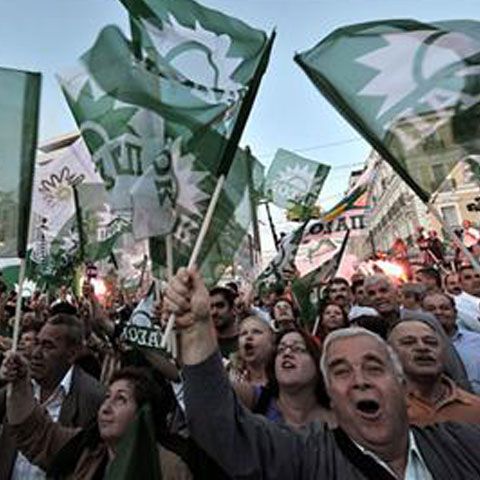 Socialiştii greci par să fi câştigat majoritatea absolută în Parlament, potrivit sondajelor