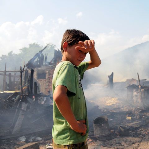 Un cetăţean britanic a fost arestat pentru că a întreţinut relaţii sexuale cu tineri români