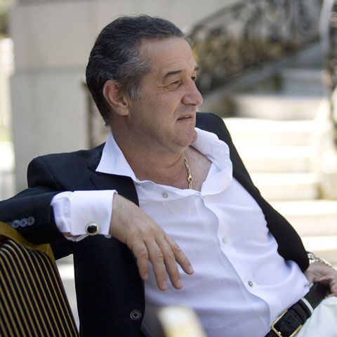 Gigi Becali, înger şi demon în fotbalul românesc - sondaj