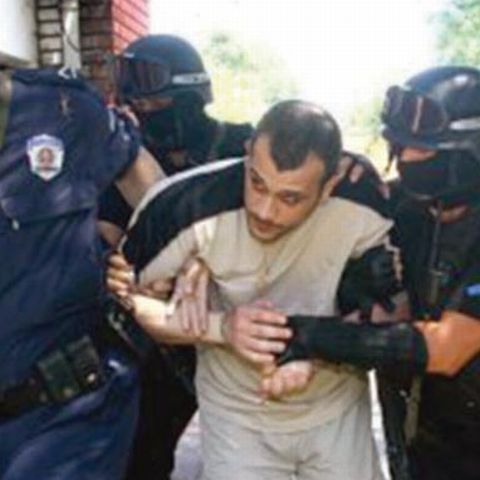 Autorul triplului asasinat din Giuleşti rămâne condamnat pe viaţă, a decis instanţa supremă