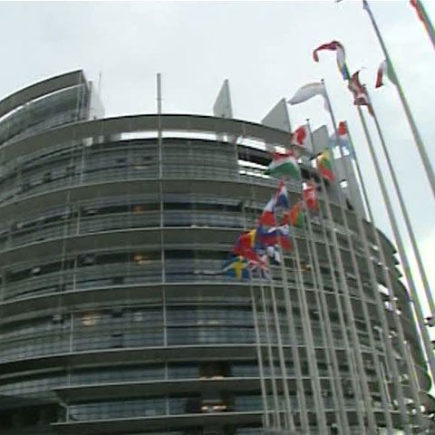 Kelemen Hunor susţine transformarea Senatului în Consiliul Regiunilor