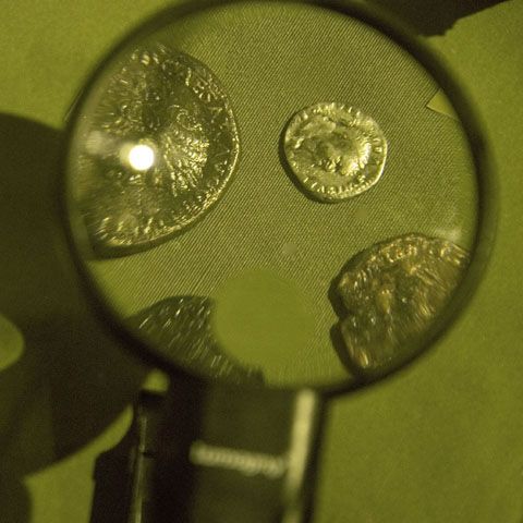 Declinul Romei Antice, ascuns în monede îngropate 