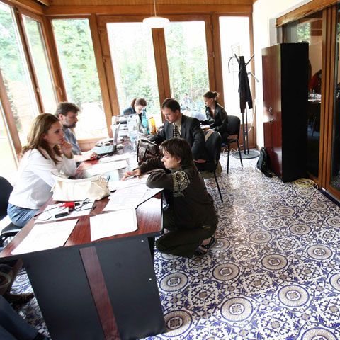 Tribunalul Galaţi a desemnat judecătorii în BEJ, deşi anunţase că nu va participa la alegeri