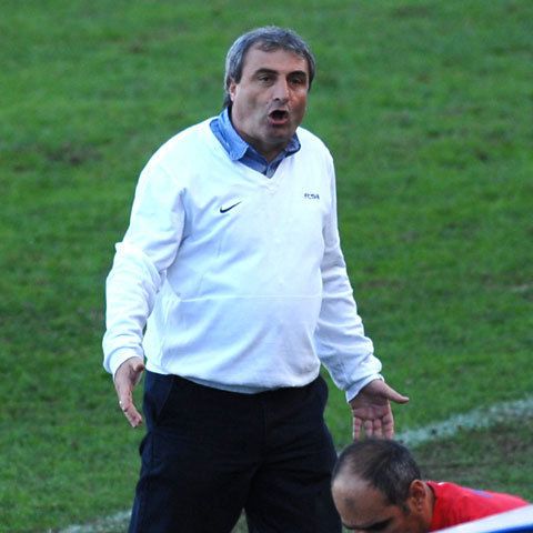 EXCLUSIV / Avocatul lui Bergodi: Stoichiţă stă ilegal pe banca Stelei!