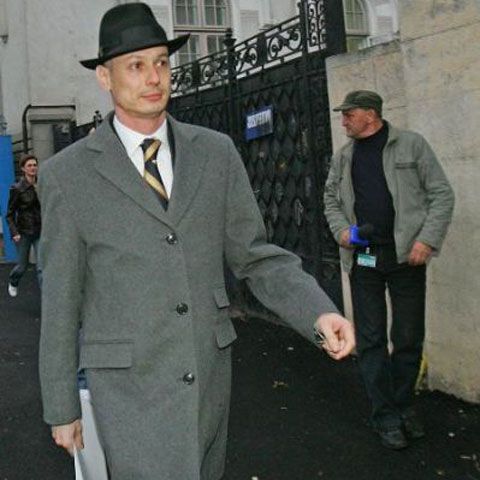 Bogdan Olteanu, criticat de presă pentru ambiţiile sale nesusţinute de experienţă