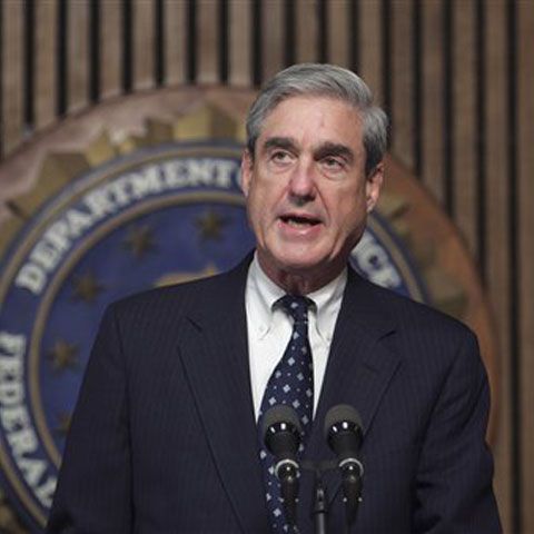 Şeful FBI nu are voie să facă tranzacţii online, după ce a fost victima unei tentative de phishing