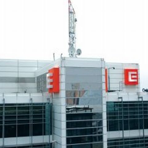 CEZ a finalizat achiziţia acţiunilor CEZ Distribuţie şi CEZ Vânzare şi a devenit acţionar unic