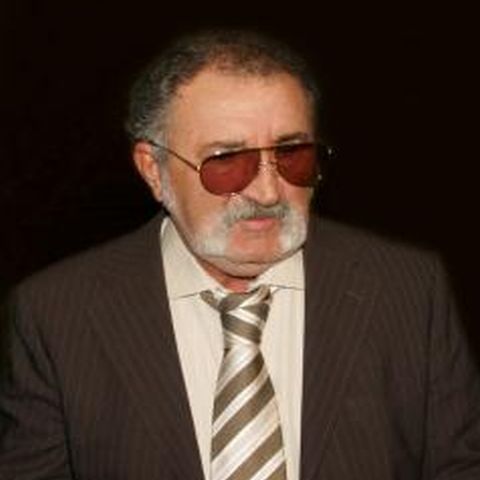 Topul celor mai bogaţi burlaci din România e condus de Ion Ţiriac