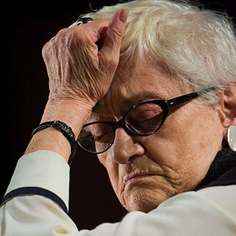 Olga Tudorache a împlinit duminică vârsta de 80 de ani 