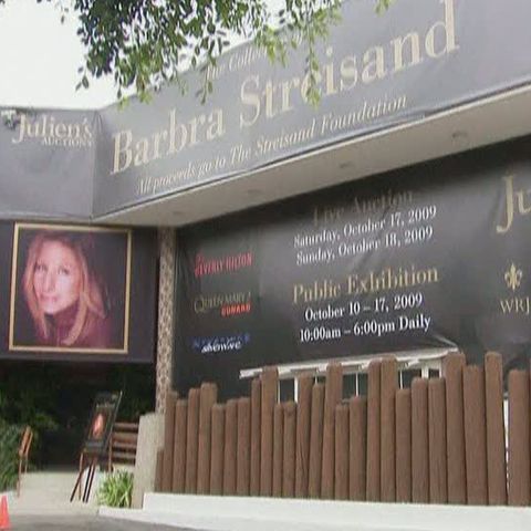Barbra Streisand şi-a scos multe din obiectele personale la o licitaţie în scopuri caritabile