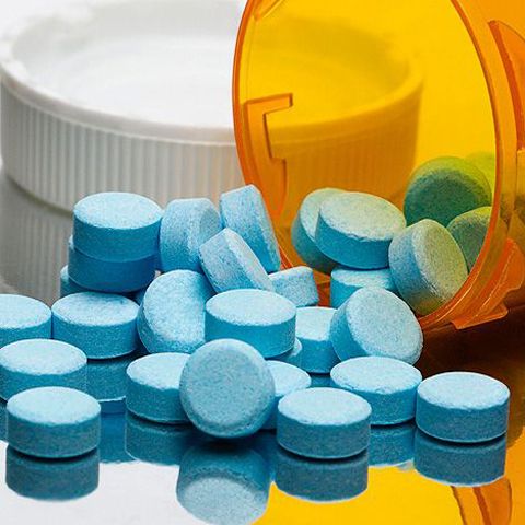 Cotidianul: Cine face bani pe criză: industria farmaceutică şi cea alimentară