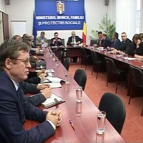O nouă rundă de negocieri la Ministerul Muncii pe tema salariului minim