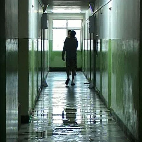 Studenţii dintr-un cămin de la Cluj s-au trezit inundaţi peste noapte