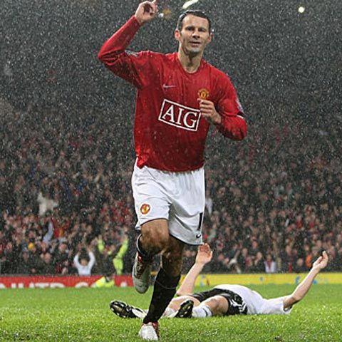 Ryan Giggs: "Sunt mulţi bani în fotbal, iar majoritatea jucătorilor îi merită"