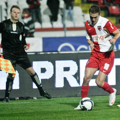 Marius Alexe i-a bătut pe dinamoviştii mici