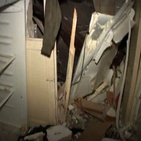 21 de garsoniere au fost distruse într-o explozie puternică care a avut loc la Roman