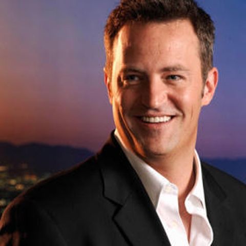 Matthew Perry revine cu un serial de comedie