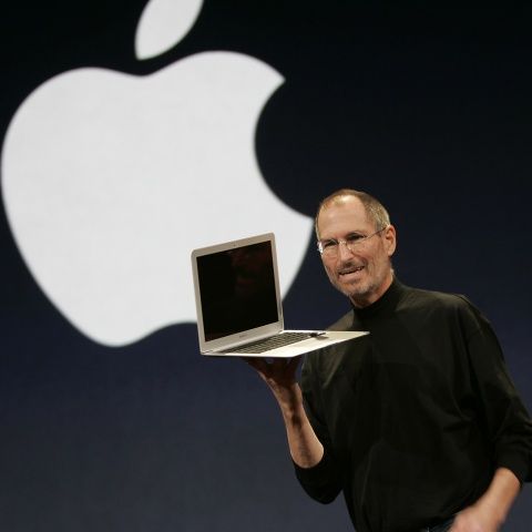 Lansarea Windows 7 va creşte vânzările Apple