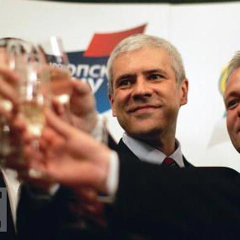 Tadici, trimis în justiţie pentru că a băut alcool pe stadion după meciul Serbia-România