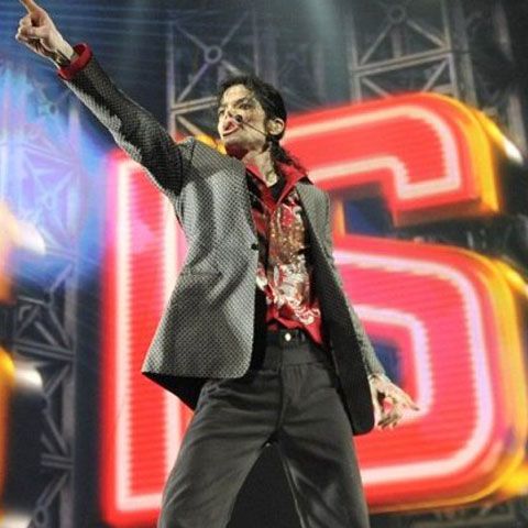 Scene din documentarul " Michael Jackson: This Is It", făcute publice de Times Online