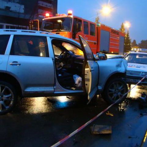 Cluj-Napoca: Un bărbat a murit şi două femei au ajuns în comă la spital în urma unui grav accident