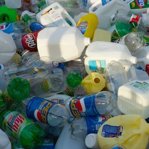 Un primar refuză asocierea la proiectul pentru managementul deşeurilor din judeţului Dolj