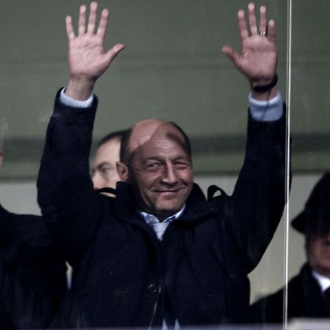 PD-L şi-a fixat ca ţintă în primul tur 40-45% din voturi pentru Traian Băsescu